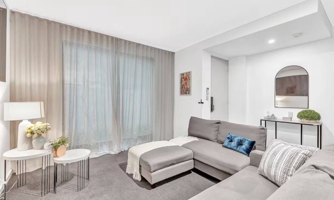Hackney Apartment | Stellar Apartments 3 bedroom apartment with rooftopviews overlooking the city