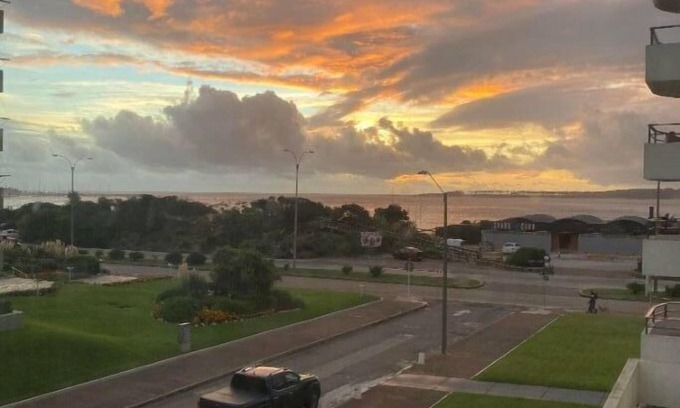 Punta del Este House | step from the beach,half bolck to the casino nine block to gorlero ave
