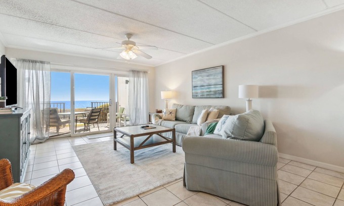 Fernandina Beach Condo | Step onto the beach from J1 Amelia South