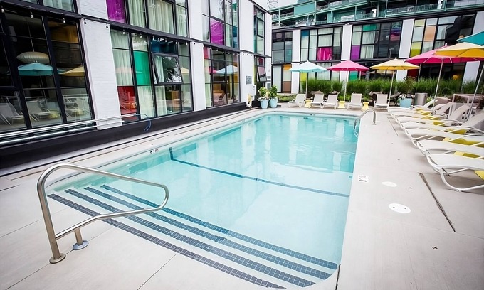 West Fens Hotel | Steps away from Fenway Park! 2 Pool View Units with Balcony! Pets Allowed, Pool!
