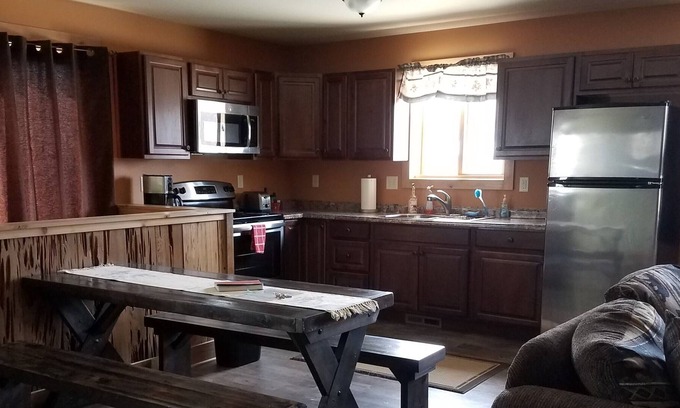 Gardiner Condo | Steps away from Yellowstone Park