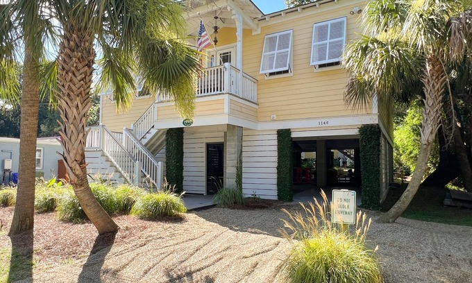 Folly Beach House | Steps to Downtown, Pier & Beach with Gourmet Kitchen!