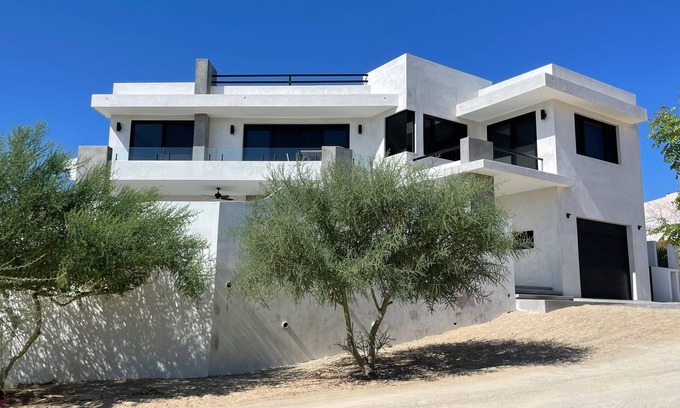 La Ventana Villa | Steps to private beach, stunning views, 3-story 4 bdr 4 bath Villa in La Ventana