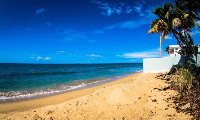 Stella House | Steps to the Beach. Pool, Jacuzzi, Terrace with views. Romantic. Kids welcome!