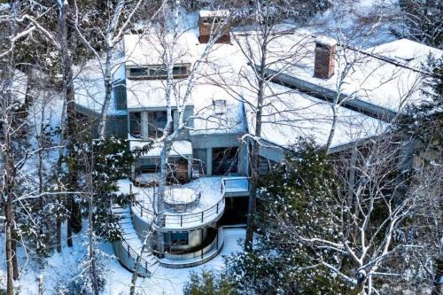 Jackson House | Steps to the Ellis River - Luxe, Hot Tub, Game Room
