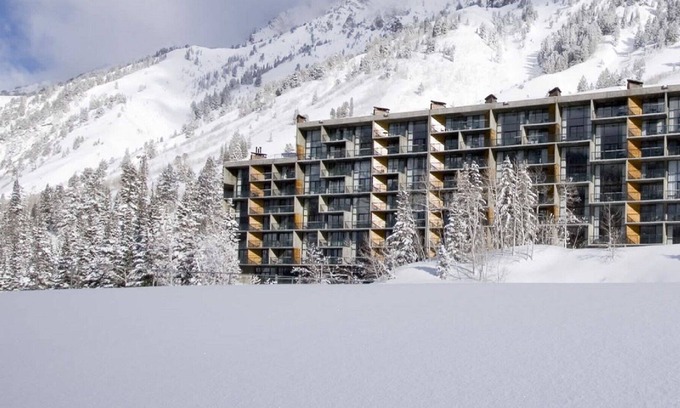 Salt Lake Mountain Resorts House | Steps to the Mtn ~ January 21-28,2023
