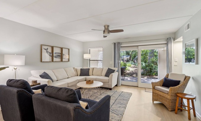 Amelia City Condo | Steps to the Pool | 2 King Beds with Private Patio