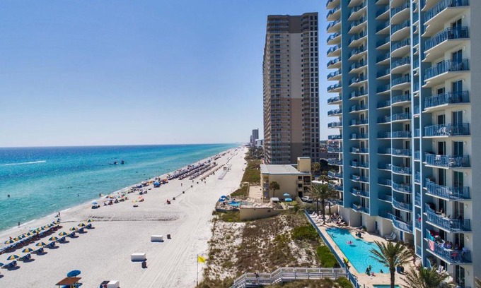 Panama City Beach Apartment | Sterling Breeze by Panhandle Getaways