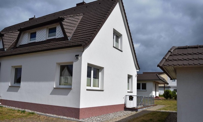 Alt Gaarz Apartment | Stilvolle Wohnung mit Garten in Rerik