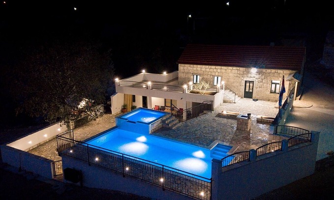 Rascane Villa | Stipanovi Dvori Private Pool Getaway Party allowed