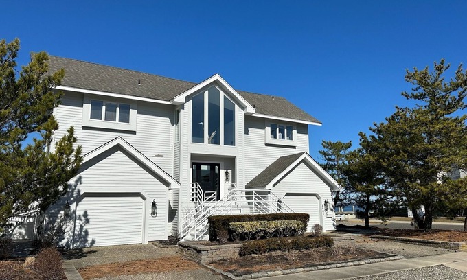 Stone Harbor House | Stone Harbor Bayfront