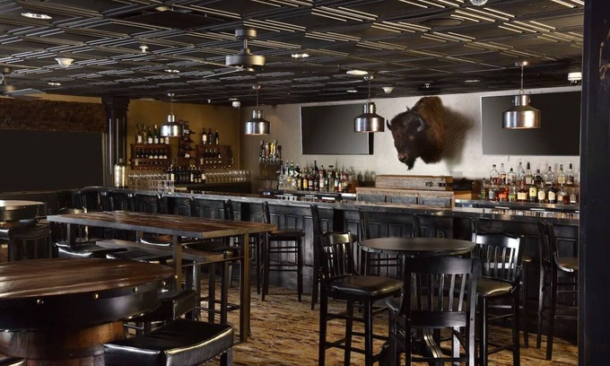 Broken Arrow Hotel | Stoney Creek Tulsa, Deluxe 2 Queen, On-site bar and Pool | 3 Units