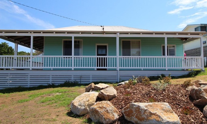 Augusta House | Storm Bay View