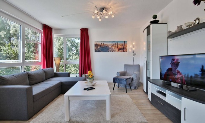 Scharbeutz Apartment | Strandglück Apartment 5A - Strandglück House A