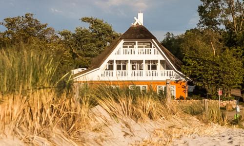 Ostseebad Ahrenshoop Apartment | Strandhaus Claassen 02