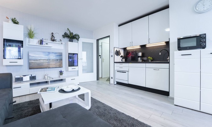 Heringsdorf Apartment | Strandnahe Ferienwohnung Mija mit Balkon in Süssau