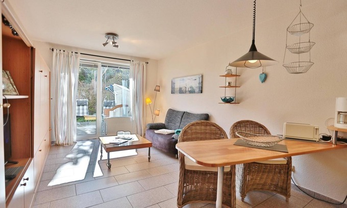 Haffkrug Apartment | Strandschlösschen Appartement 4 - Strandschlößchen