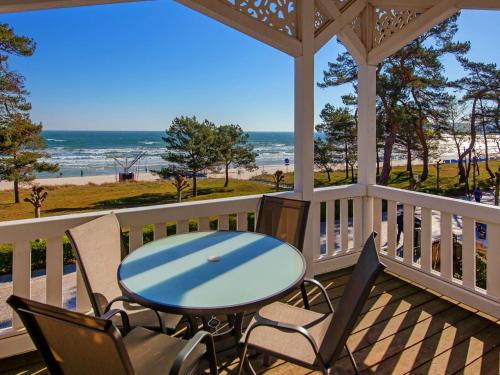 Binz Apartment | Strandvillen Binz - Ferienwohnung mit Meerblick, 1 Schlafzimmer und Balkon SV-757