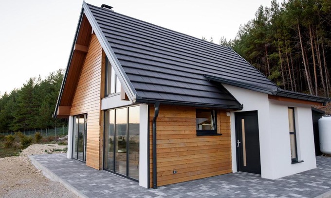 Canton 10 House | Strane