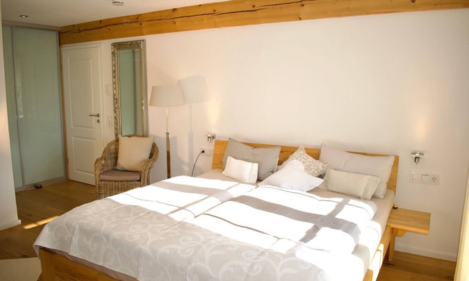 Furtwangen Apartment | Studio '3 Naturappartement' with Mountain View, Shared Garden and Wi-Fi
