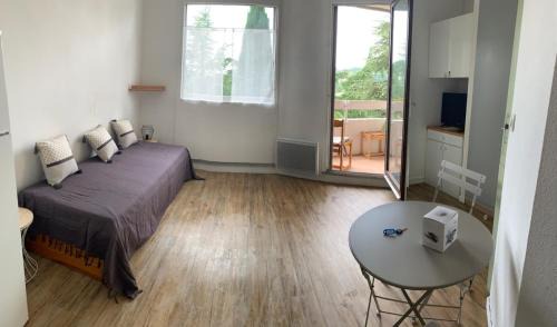 Greoux-les-Bains Apartment | Studio 217 - Greoux