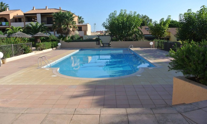 Giens Apartment | STUDIO 4 PEOPLE WITH TERRACE AND POOL GIENS HYERES