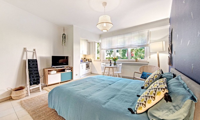 Limpertsberg Apartment | Studio 4* prime location Limpertsberg in city center, quiet with view