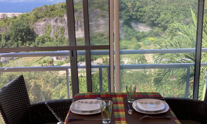 Saint Felix Apartment | Studio: A/C, loggia, sea and mountain view, Wi-Fi, 10 min from Sainte Anne Beach