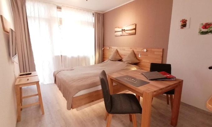 Schluchsee Apartment | Studio am Schluchsee mit Balkon Pool Fitness inkl