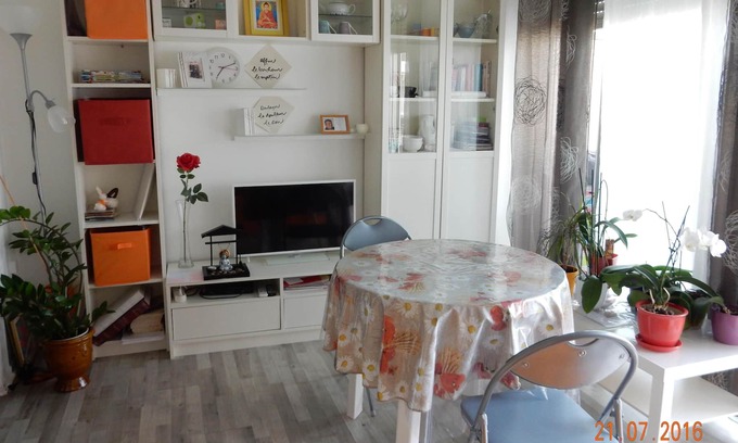 Centre Ville d'Ales Apartment | STUDIO ANY COMFORT IN THE HEART OF TOWN