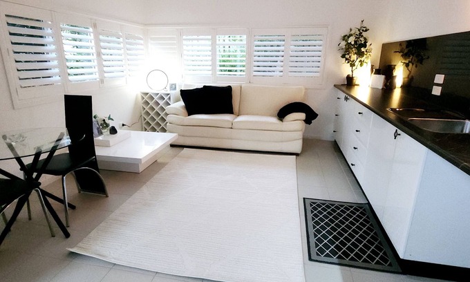 Casuarina Apartment | Studio apartment a stones throw from the beach!