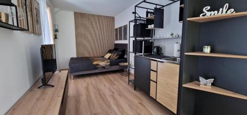 Skofljica Apartment | Studio Apartment Aurora