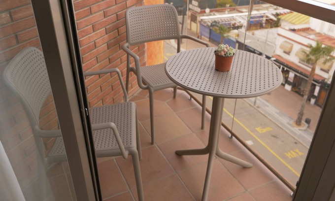 Lloret Town Center Apartment | Studio apartment with sea view