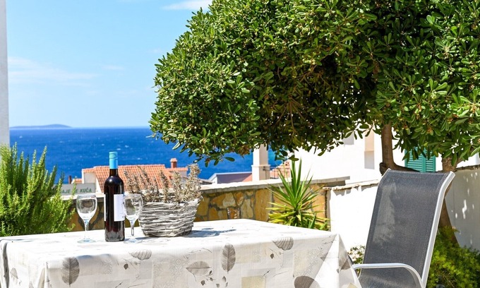 Businci Apartment | Studio apartment Grande Vista 1 - Eos Croatia