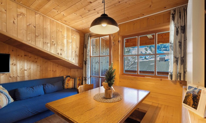Valle di Casies Apartment | Studio Apartment 'Jelerhof Apt Zirm' with Mountain View, Shared Garden and Wi-Fi