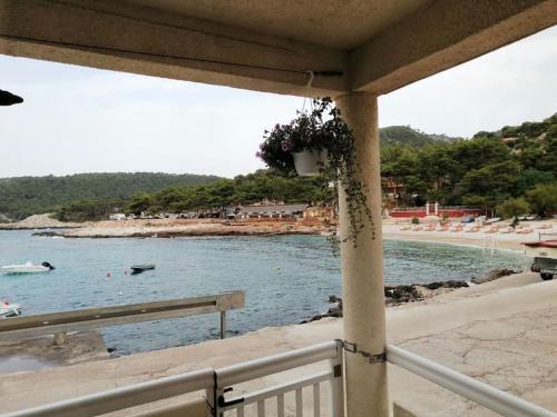 Milna Apartment | Studio apartment Milna, Hvar Buratovic