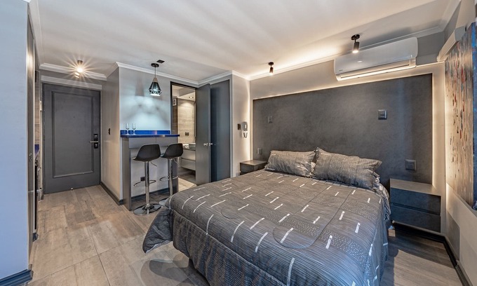 Santiago Apartment | Studio apartment renewed @ best location in Santiago
