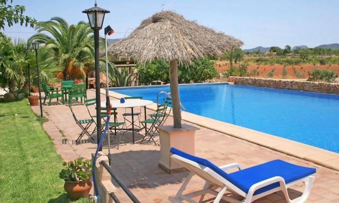 Son Antem Apartment | Studio Apartment with Mountain View & Shared Pool