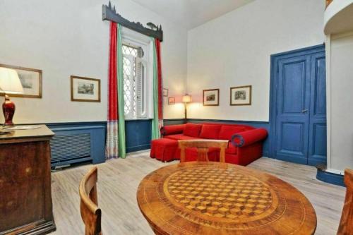Rione IV Campo Marzio Apartment | Studio Apt In Rome City Centre Via Gregoriana by Halldis