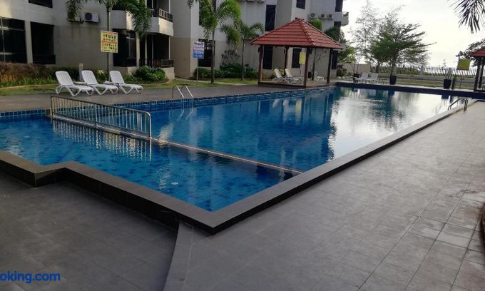 Balok Apartment | Studio at Samsuria Beach Resort