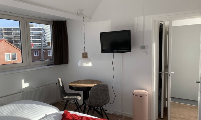 Zandvoort House | Studio At the Race