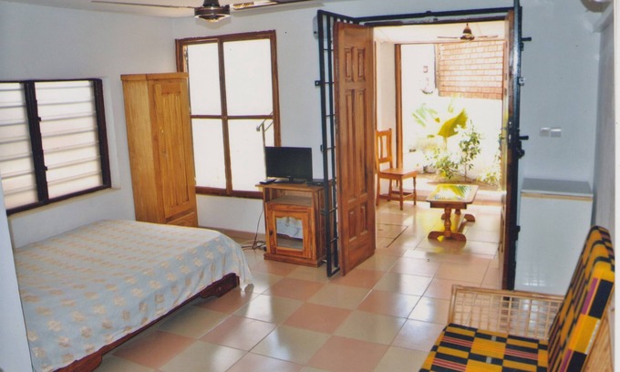 Lome Apartment | STUDIO ATIKOUME : Pretty house lomé-centre ville