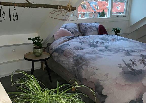 Municipality of Voorschoten Bed & Breakfast | Studio-B&B hartje centrum
