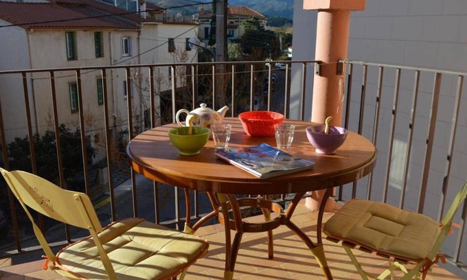 Banyuls-sur-Mer Apartment | Studio cabine à 50m de la plage avec terrasse et lave-linge - FR-1-225C-461