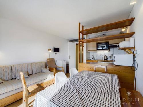 La Rosiere Apartment | Studio cabine 6 pers, centre station, balcon, lave-vaisselle - FR-1-398-500