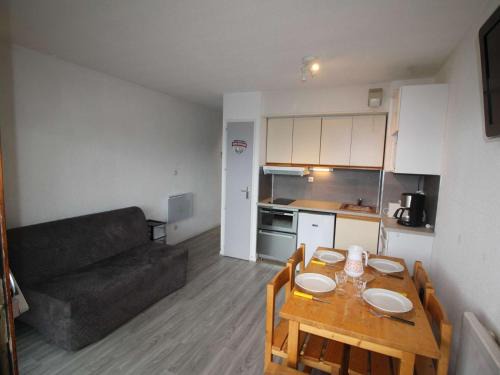 Auris Apartment | Studio cabine fermée 4 pers au pied des pistes avec parking - Auris en Oisans - FR-1-297-334