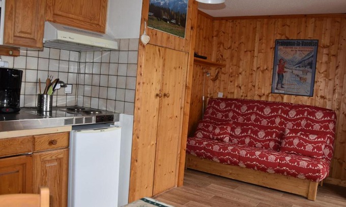 Pralognan-la-Vanoise Apartment | Studio charmant au centre, proche commerces et téléphérique - FR-1-464-122