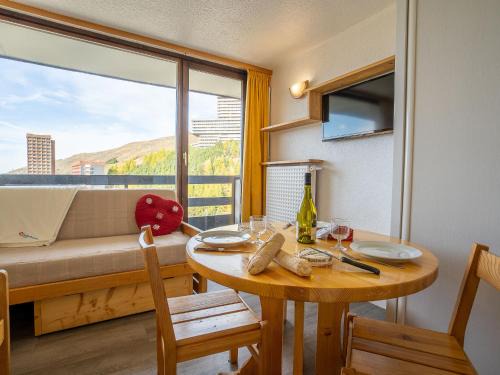 Les Menuires Apartment | Studio Chavière 832 by Interhome