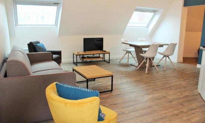 Republique House | STUDIO COCON ULTRA CENTRE LE MANS
