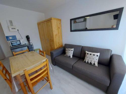Le Grau-dʼAgde Apartment | Studio cosy à 80m de la plage avec jardin et jeux pour enfants - FR-1-423-238